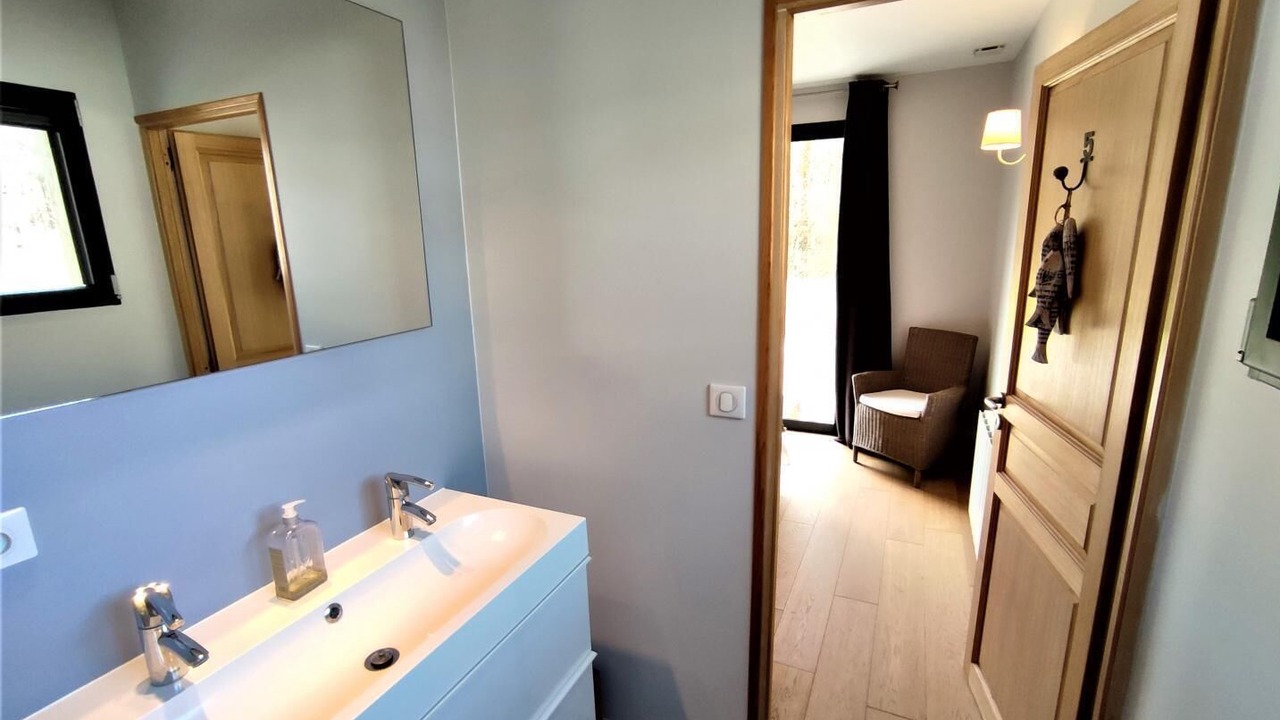 Photo of Bathroom in Sainte-Marguerite-sur-Mer