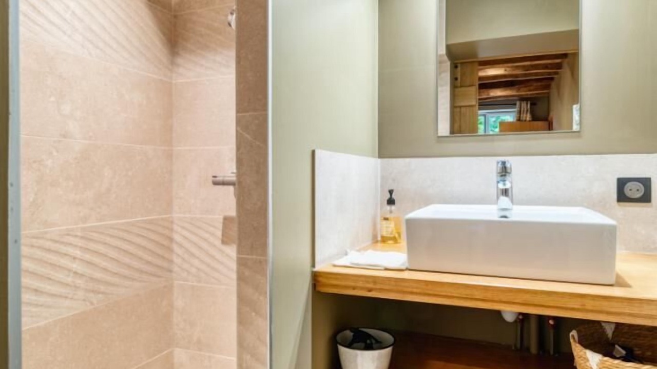 Photo of Bathroom in Boudeville