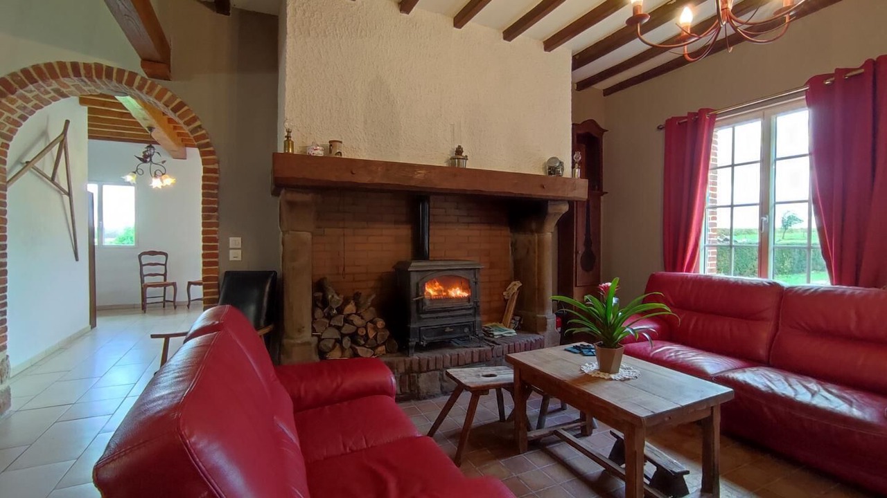 Photo of Livingroom in Drosay