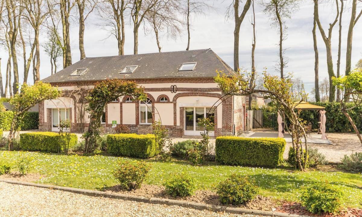 Photo of Outdoor in Ypreville-Biville