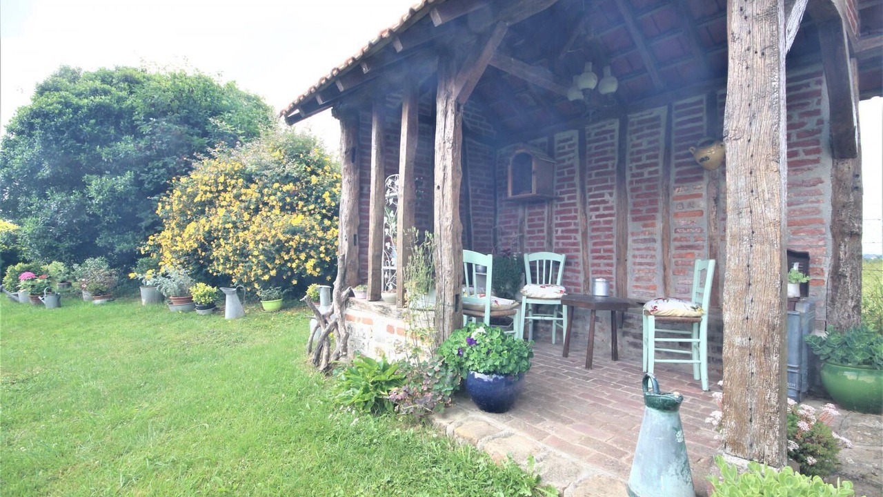 Photo of Outdoor in Saint-Maclou-de-Folleville