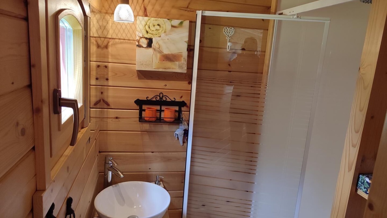 Photo of Bathroom in Valliquerville