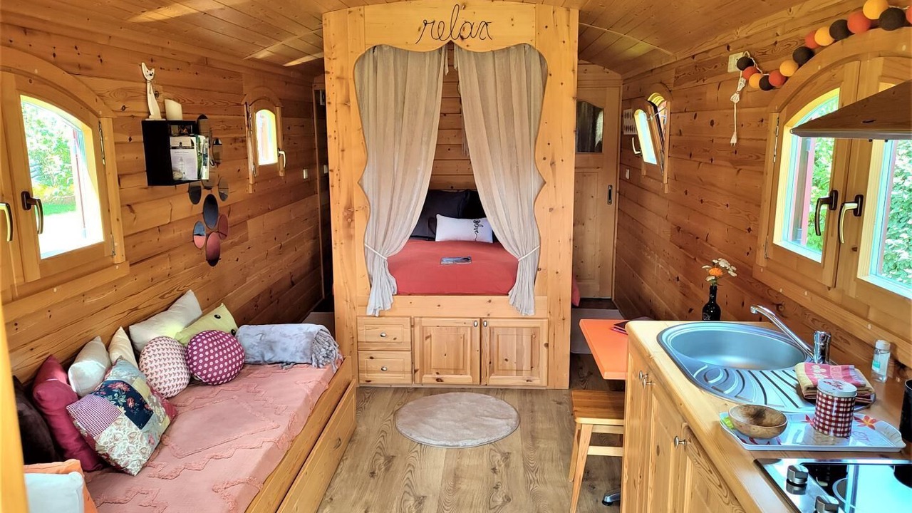 Photo of Bedroom in Valliquerville