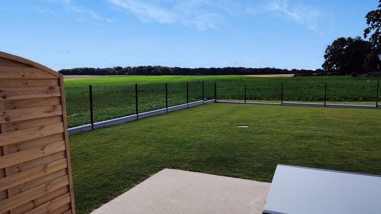 Photo of Outdoor in Melleville