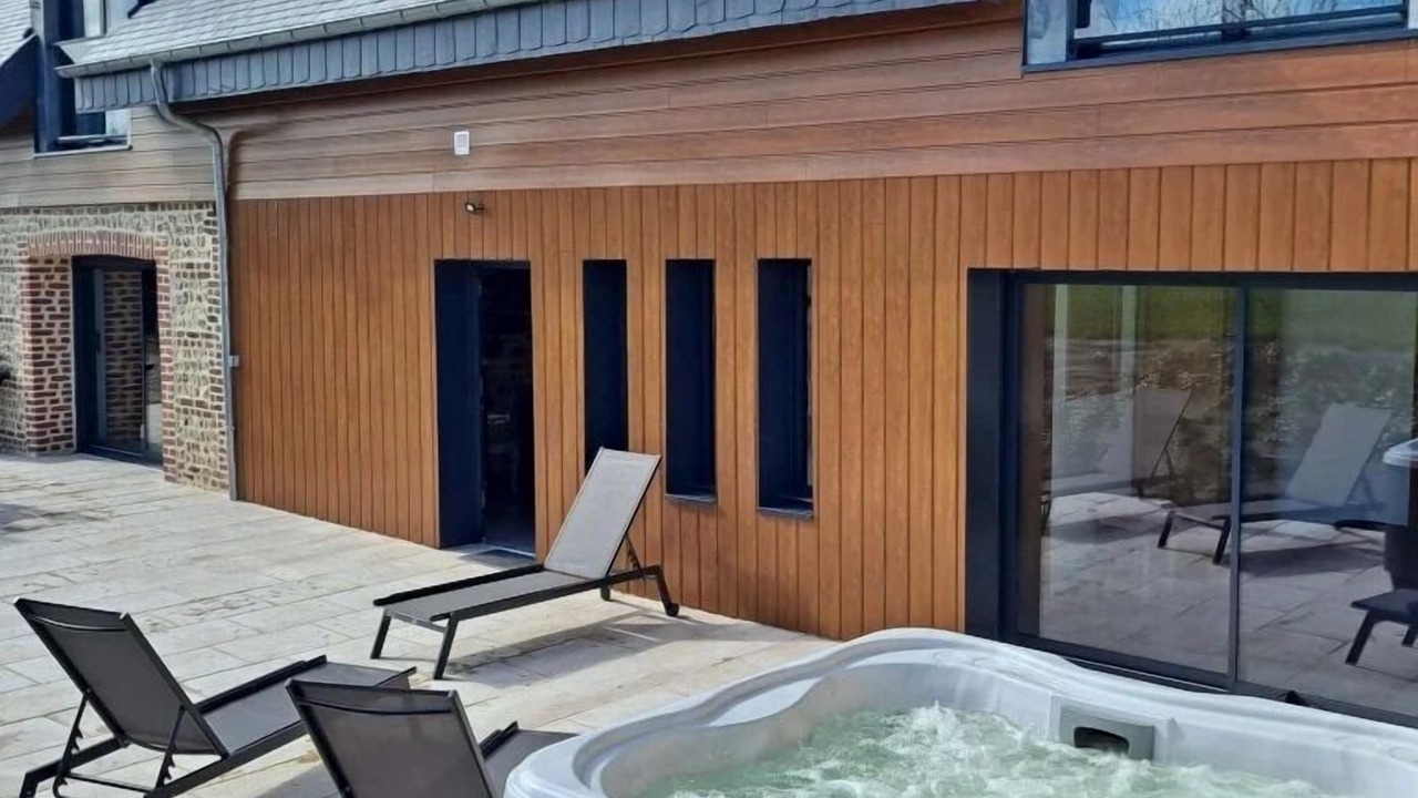 Photo of Patio Balcony in La Poterie-Cap-d'Antifer