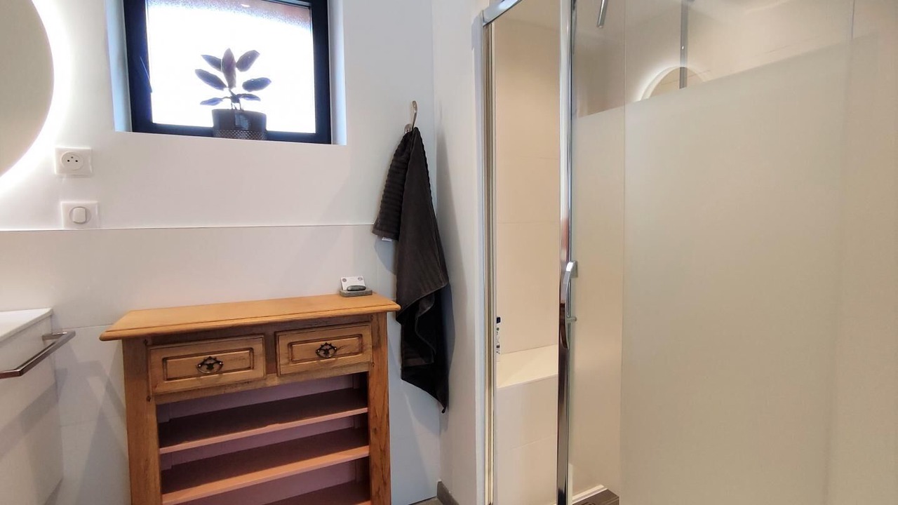 Photo of Bathroom in La Poterie-Cap-d'Antifer