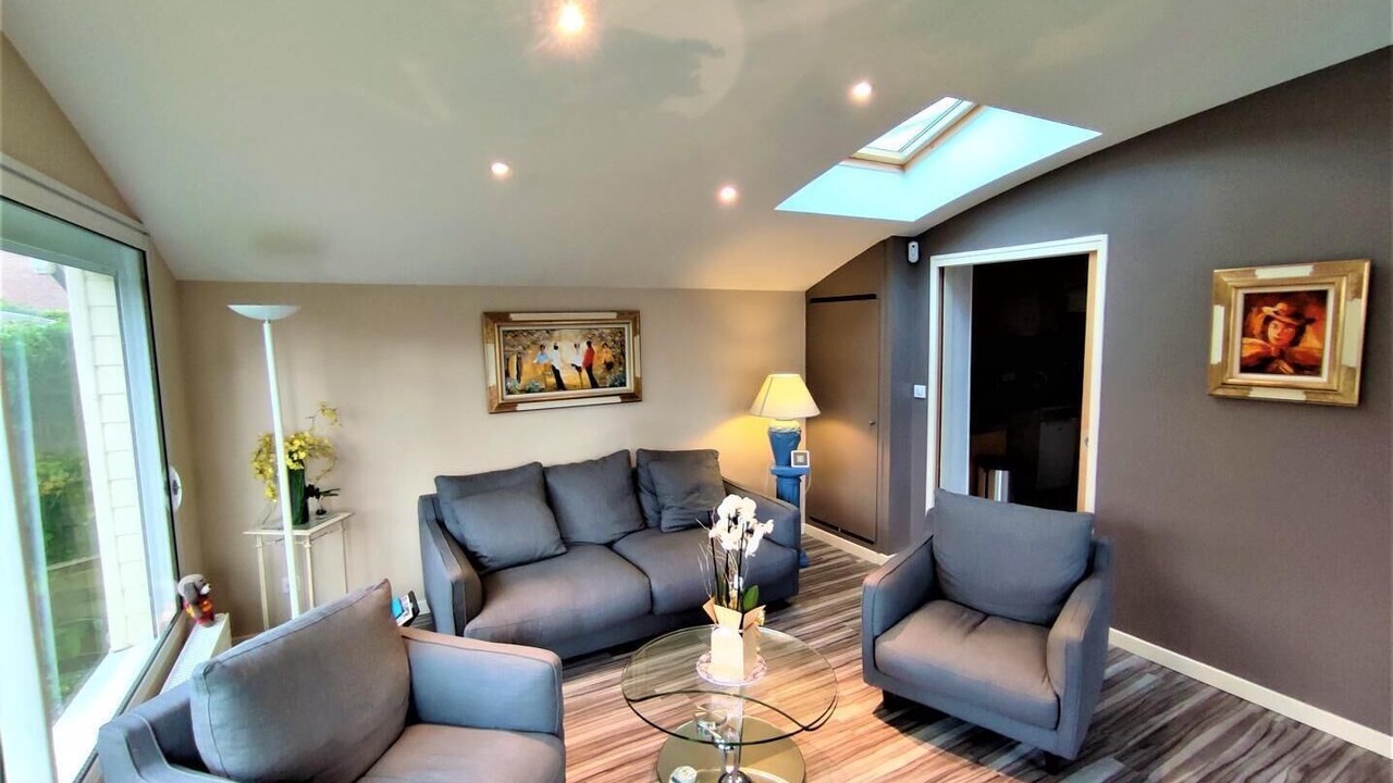 Photo of Livingroom in Mont-Saint-Aignan