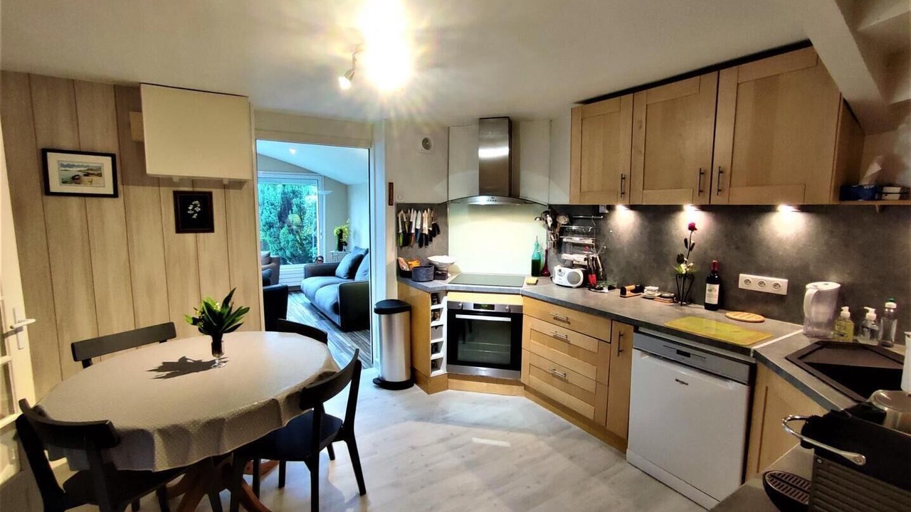 Photo of Kitchen in Mont-Saint-Aignan