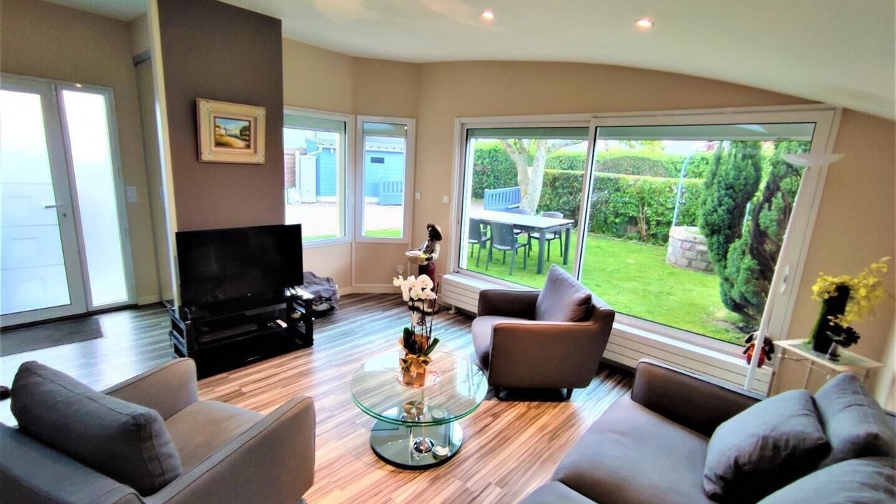Photo of Livingroom in Mont-Saint-Aignan