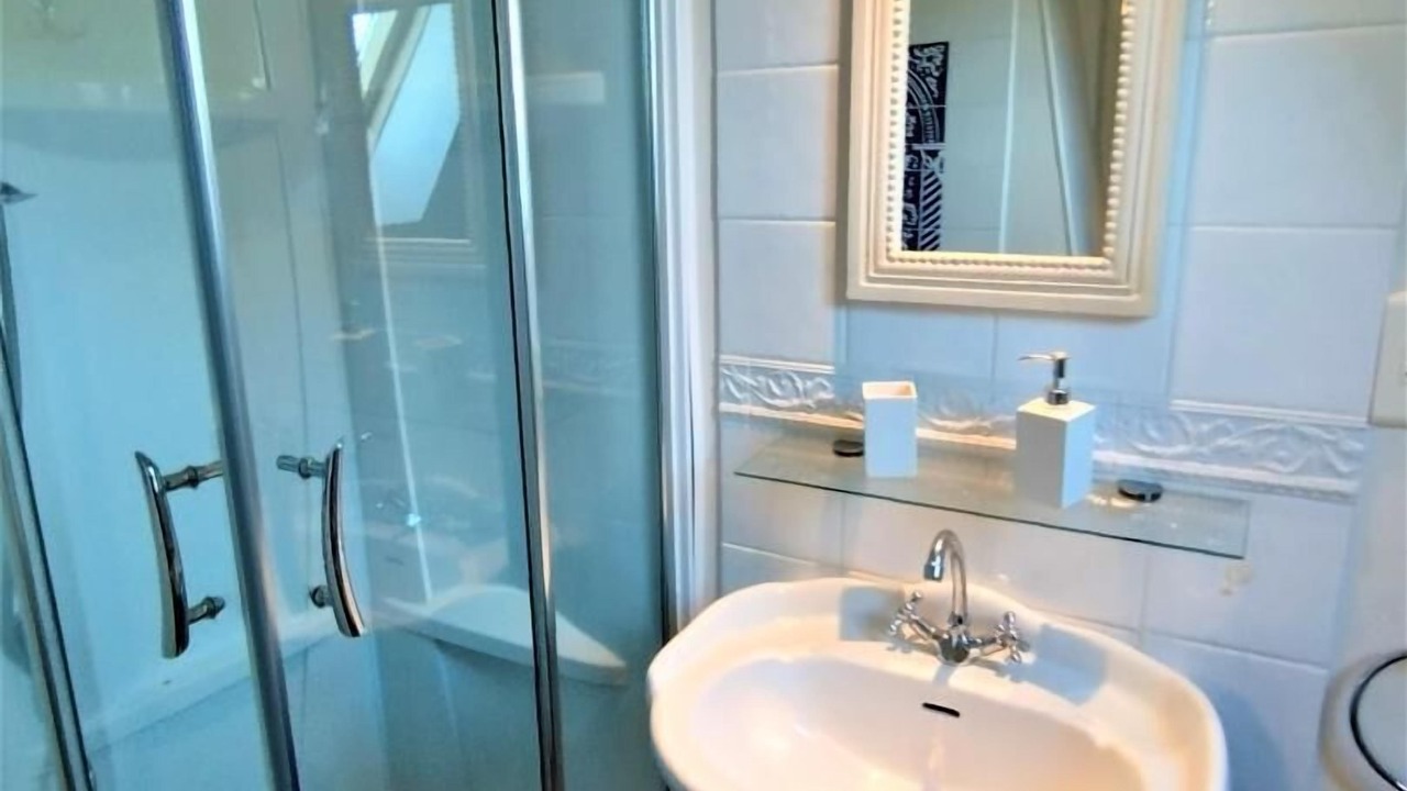 Photo of Bathroom in Sainte-Colombe