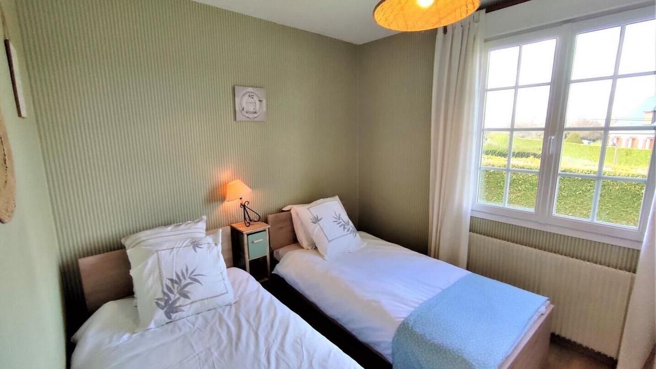 Photo of Bedroom in Quievrecourt