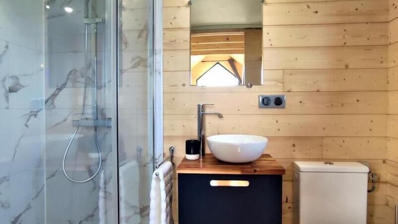 Photo of Bathroom in Ouainville