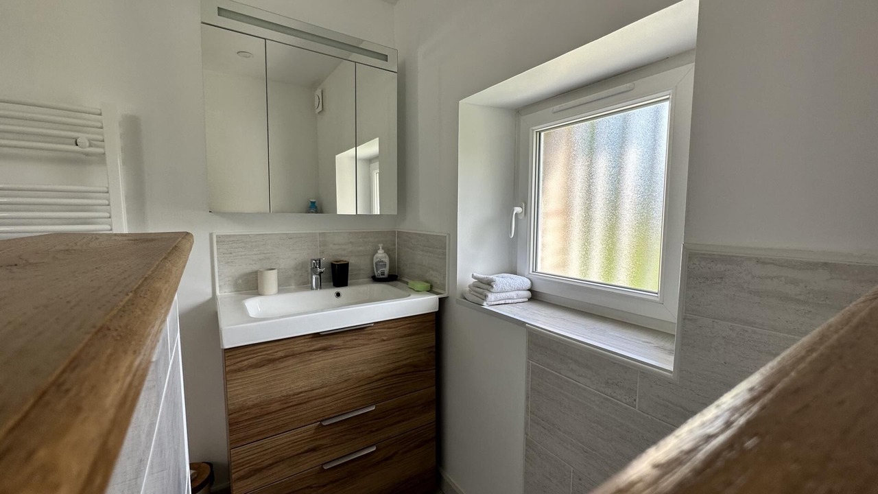 Photo of Bathroom in Saint-Pierre-le-Vieux