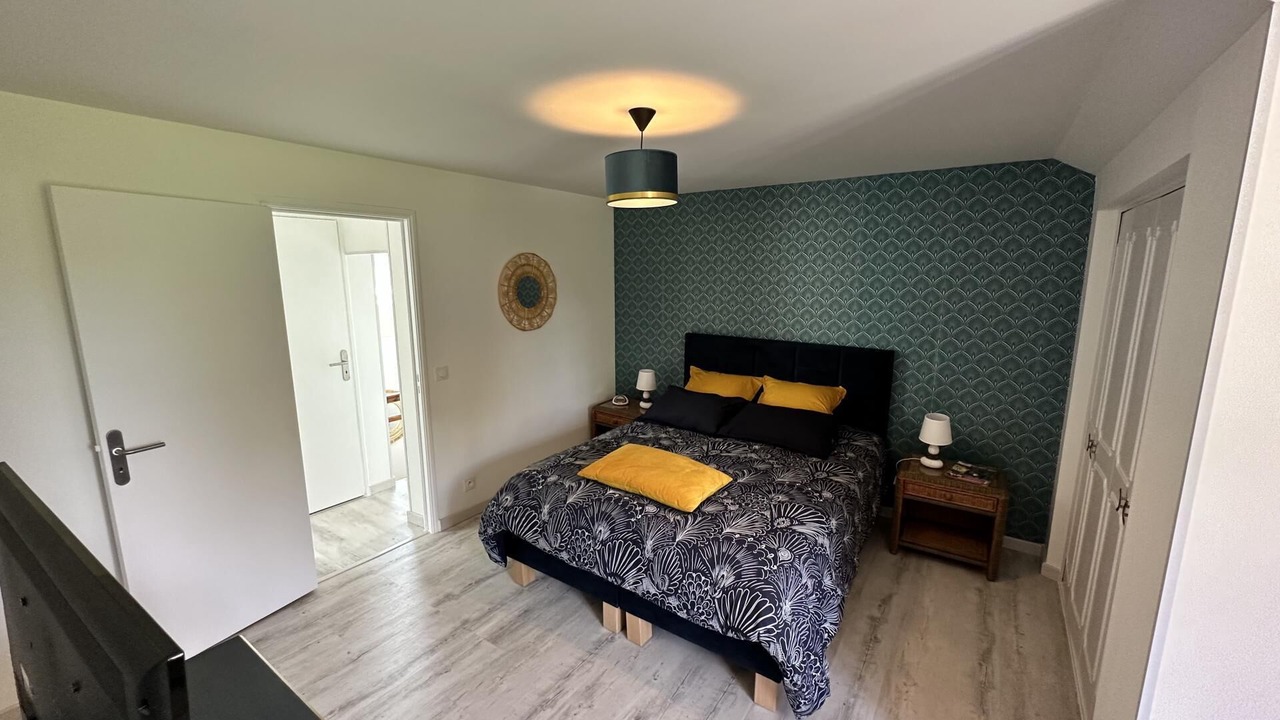Photo of Bedroom in Saint-Pierre-le-Vieux