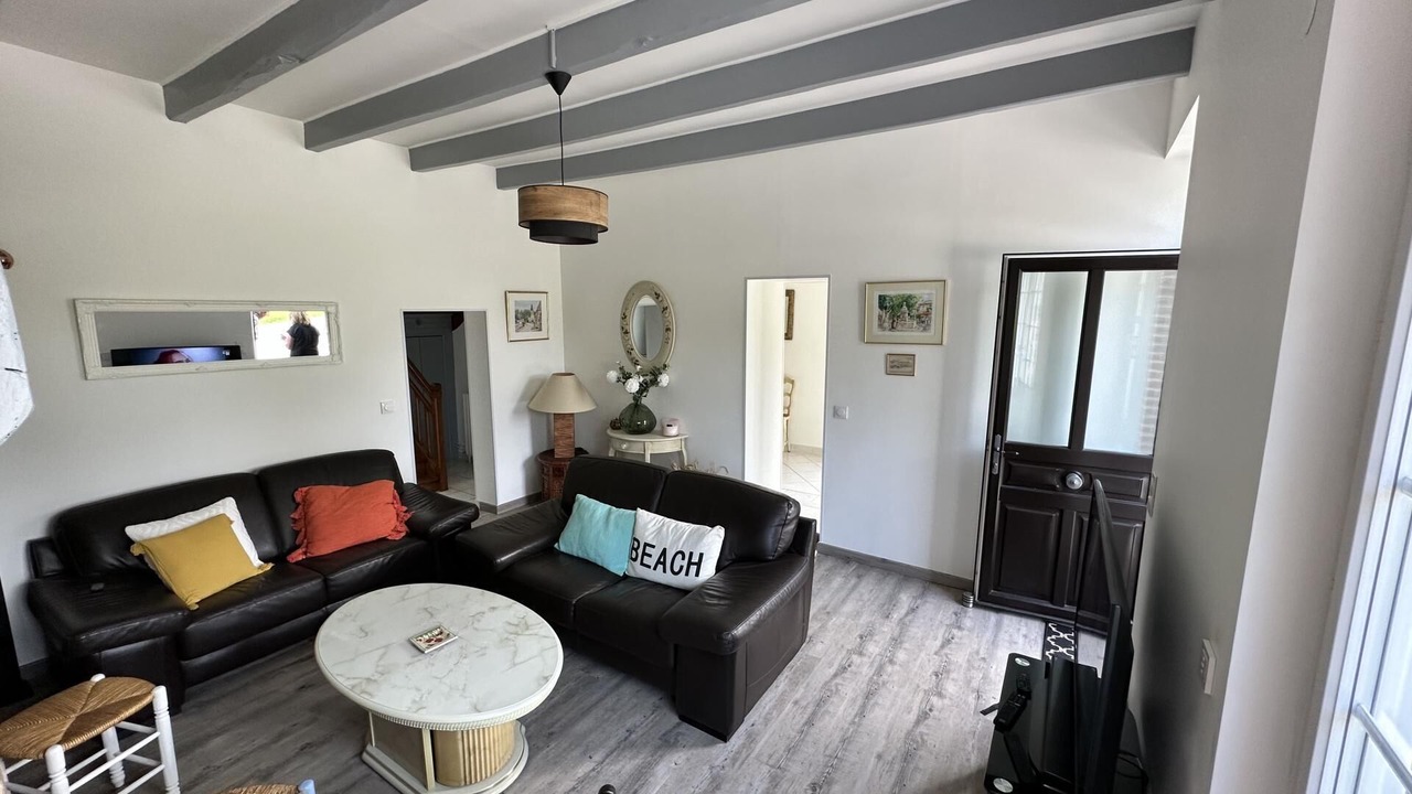 Photo of Livingroom in Saint-Pierre-le-Vieux
