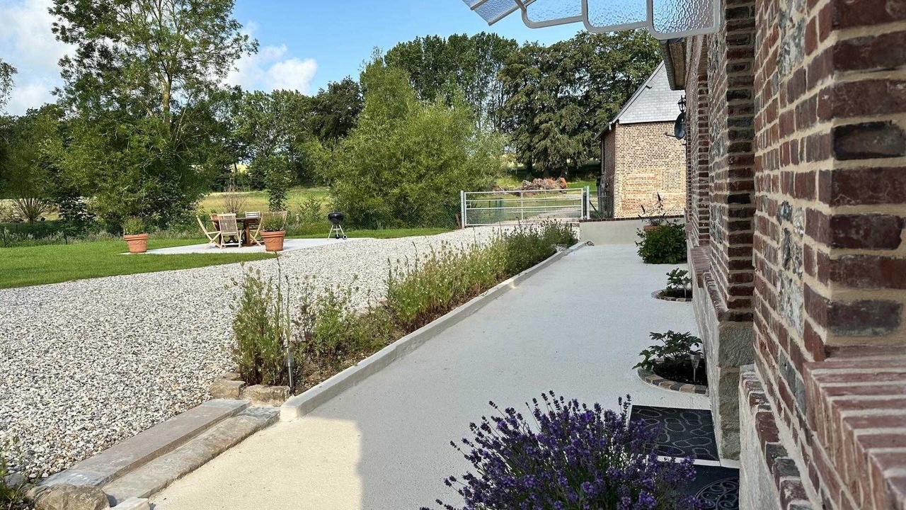 Photo of Patio Balcony in Saint-Pierre-le-Vieux