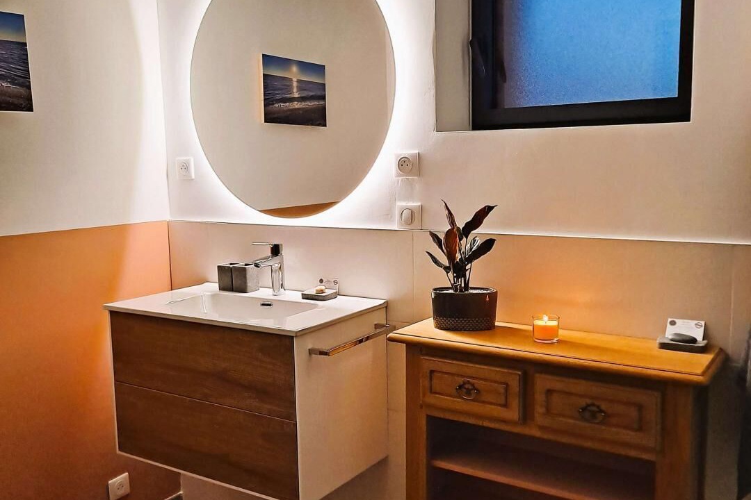 Photo of Bathroom in La Poterie-Cap-d'Antifer