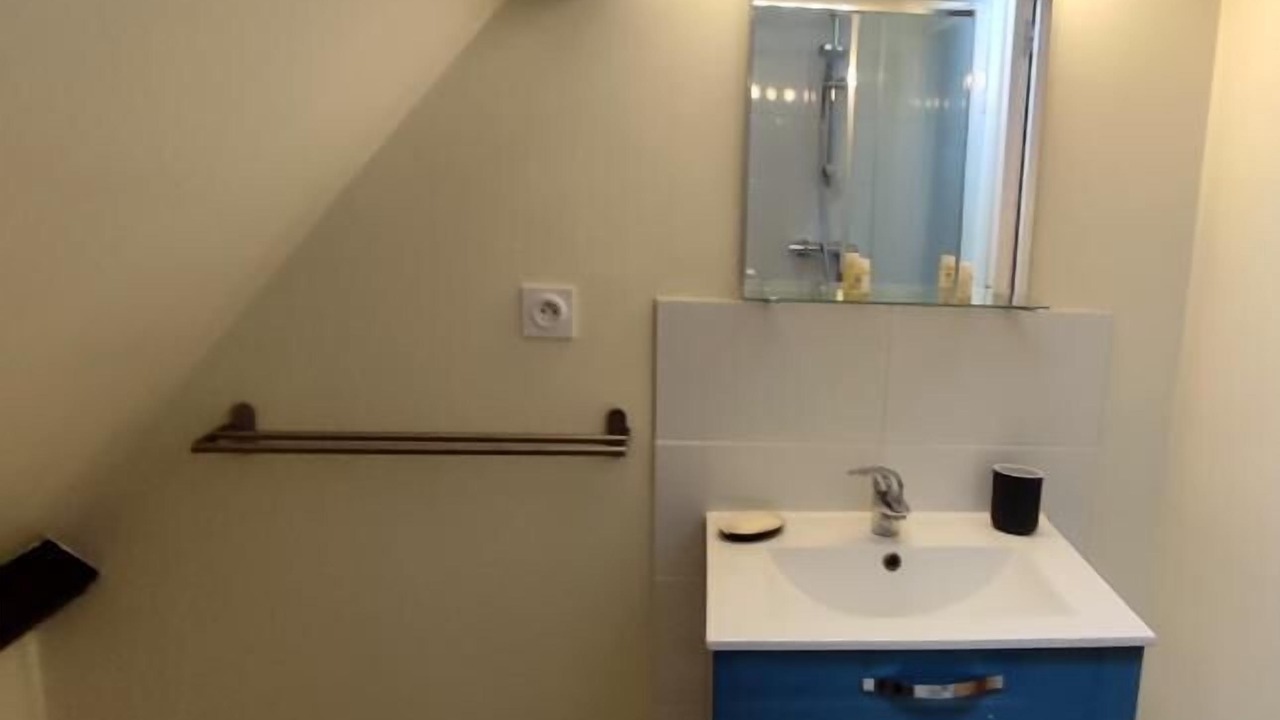 Photo of Bathroom in Saint-Martin-aux-Buneaux