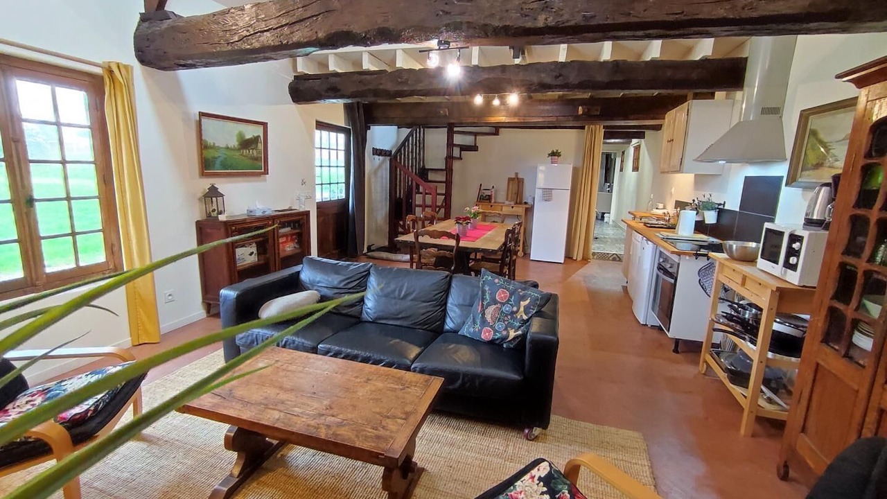 Photo of Livingroom in Saint-Martin-aux-Buneaux