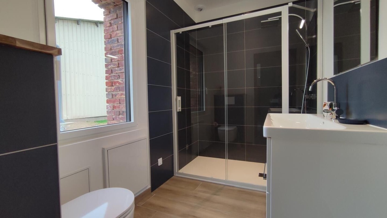 Photo of Bathroom in Saint-Martin-du-Manoir