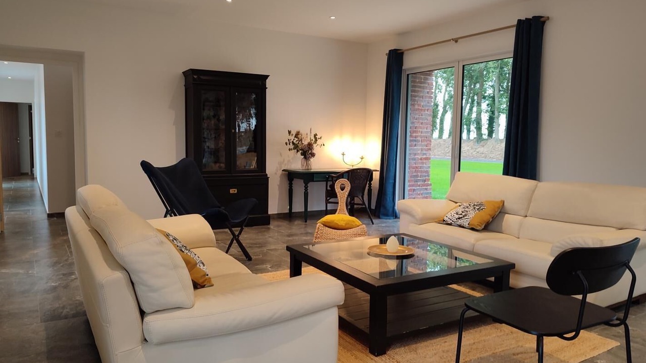 Photo of Livingroom in Saint-Martin-du-Manoir