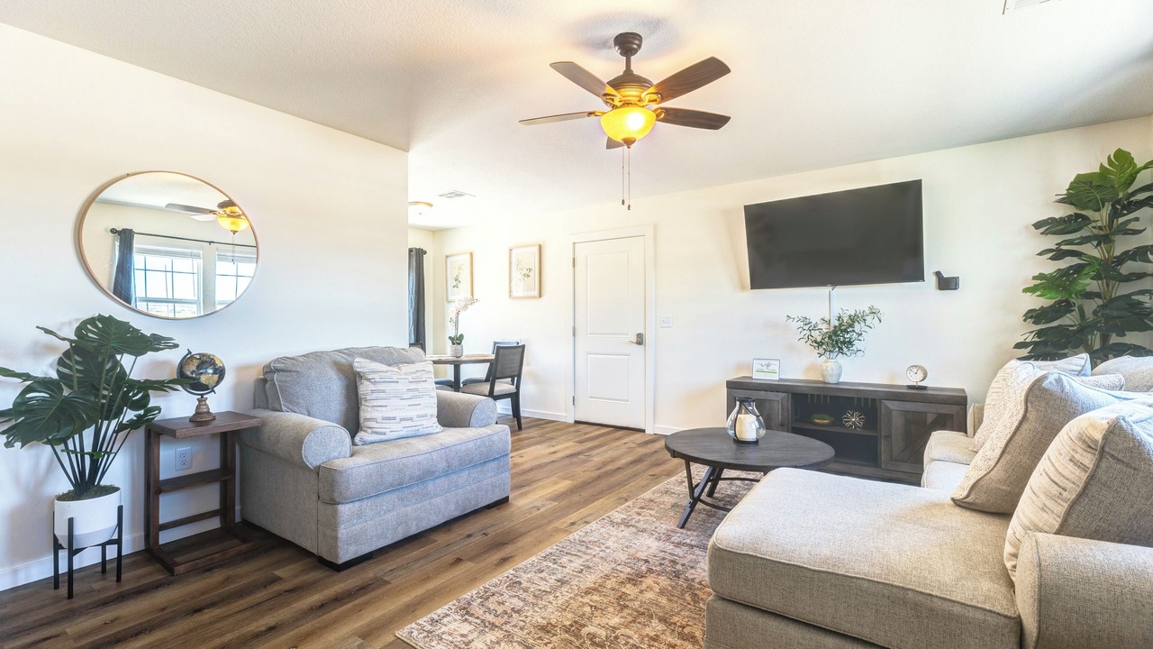 Photo of Livingroom in Salina