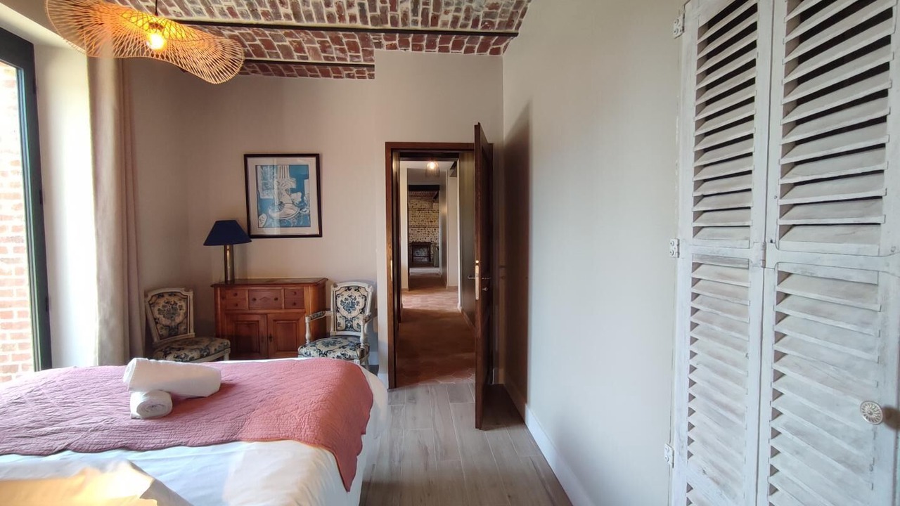Photo of Bedroom in Bordeaux-Saint-Clair