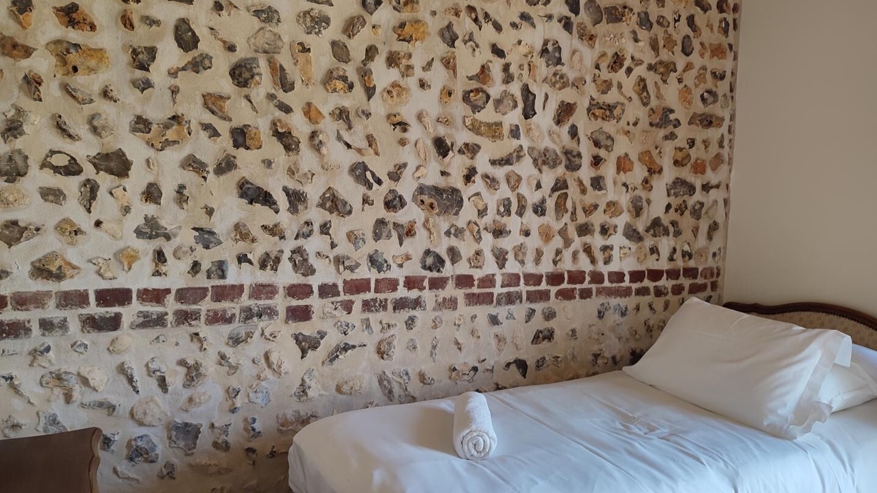 Photo of Bedroom in Bordeaux-Saint-Clair