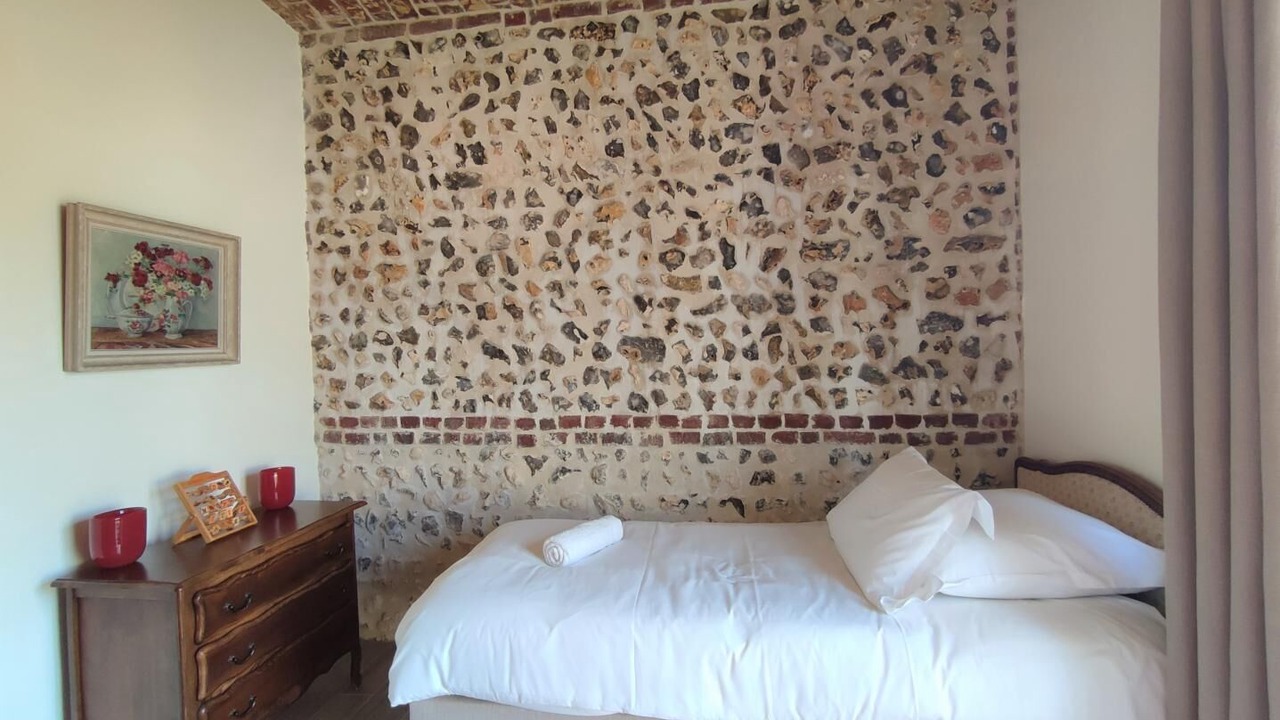 Photo of Bedroom in Bordeaux-Saint-Clair