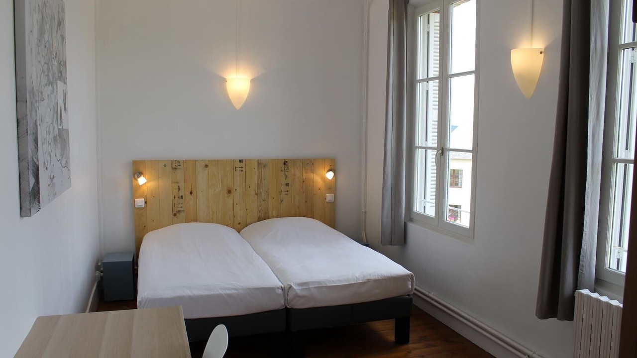 Photo of Bedroom in Jumieges