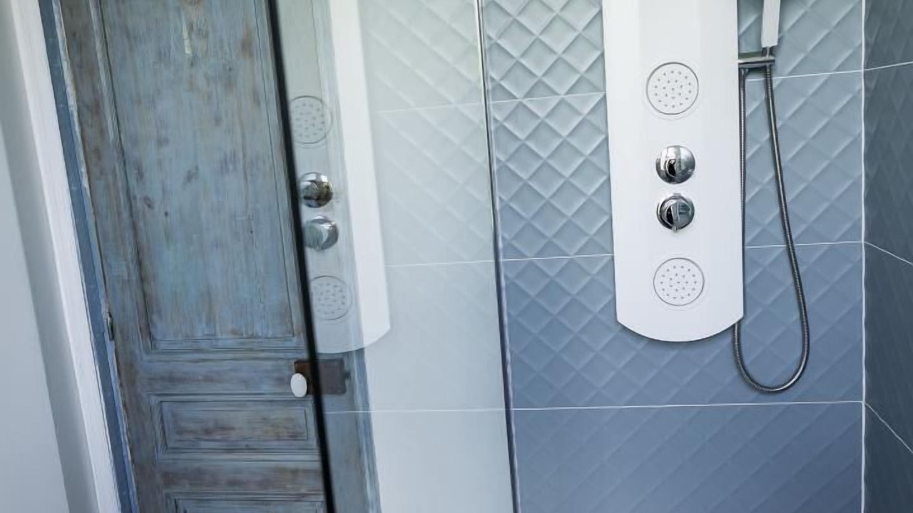 Photo of Bathroom in Forges-les-Eaux