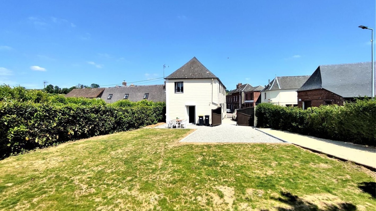 Photo of Outdoor in Bailly-en-Riviere