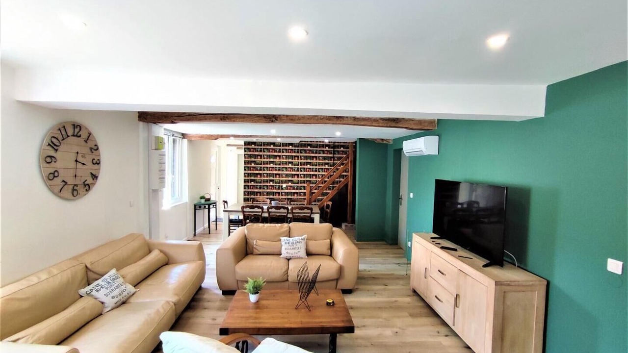 Photo of Livingroom in Bailly-en-Riviere
