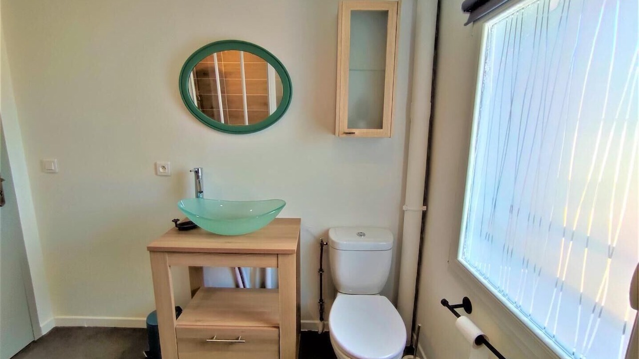 Photo of Bathroom in Bailly-en-Riviere