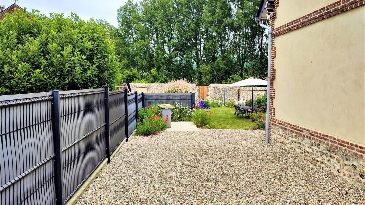 Photo of Outdoor in Valmont