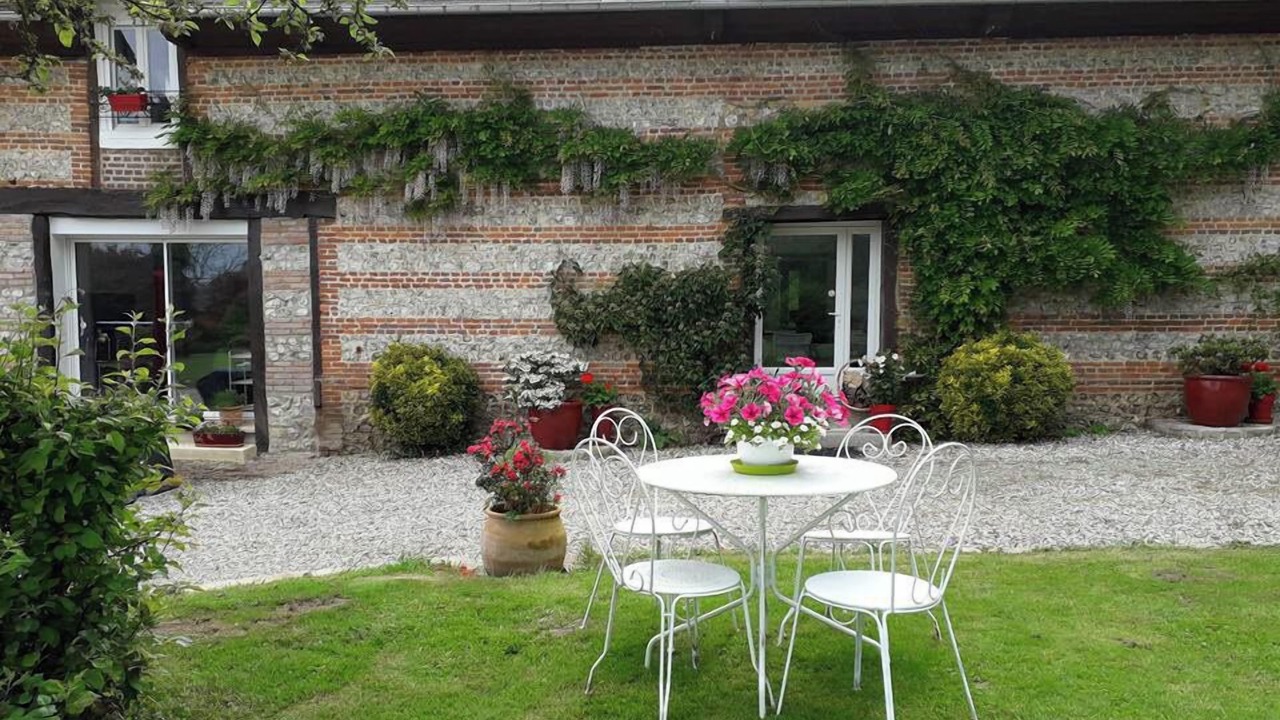 Photo of Outdoor in Saint-Aubin-Routot
