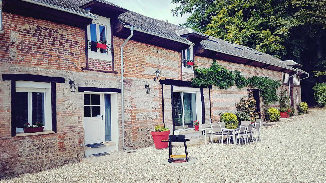 Photo of Outdoor in Saint-Aubin-Routot