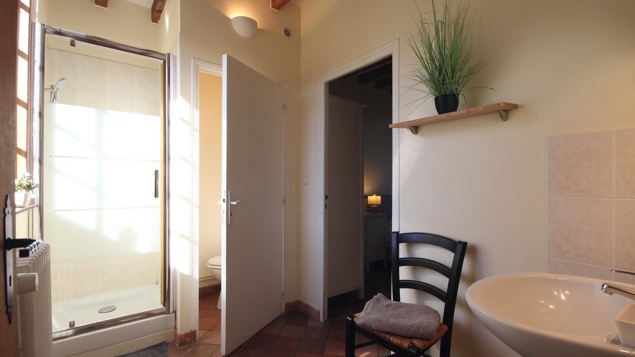 Photo of Bathroom in Cottevrard