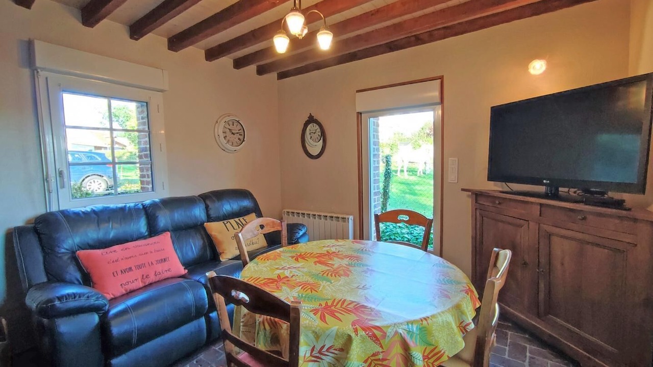Photo of Livingroom in Etalondes