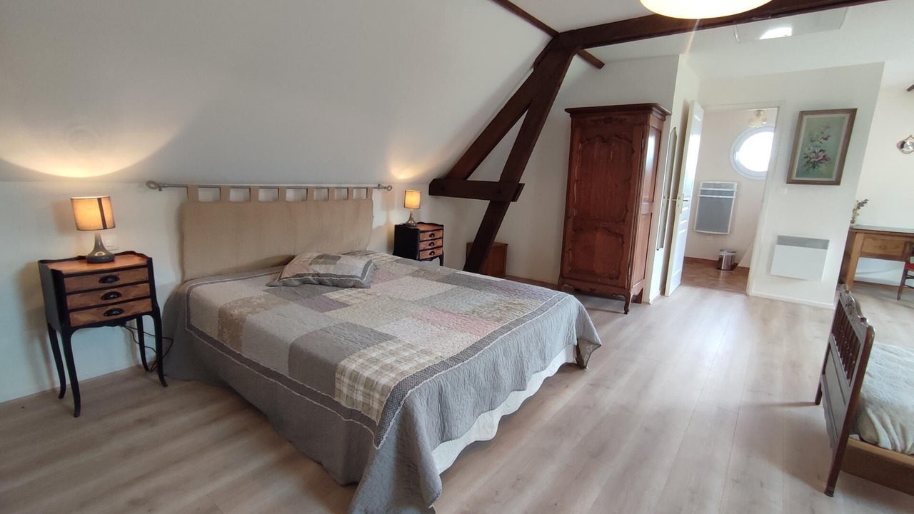Photo of Bedroom in Aubermesnil-aux-Erables