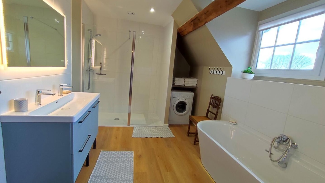 Photo of Bathroom in Eu