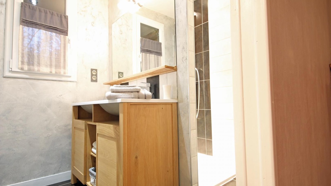 Photo of Bathroom in Barentin