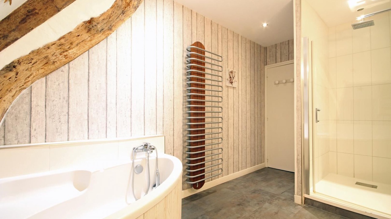 Photo of Bathroom in Barentin