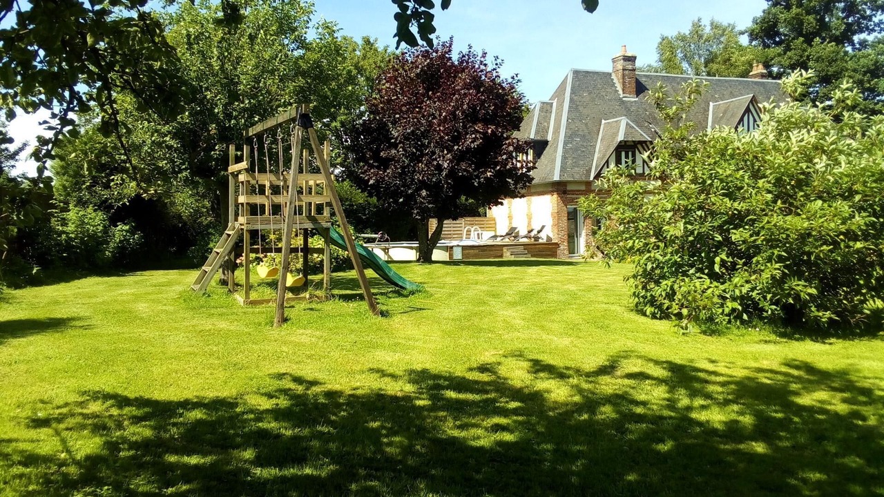 Photo of Others in Barentin