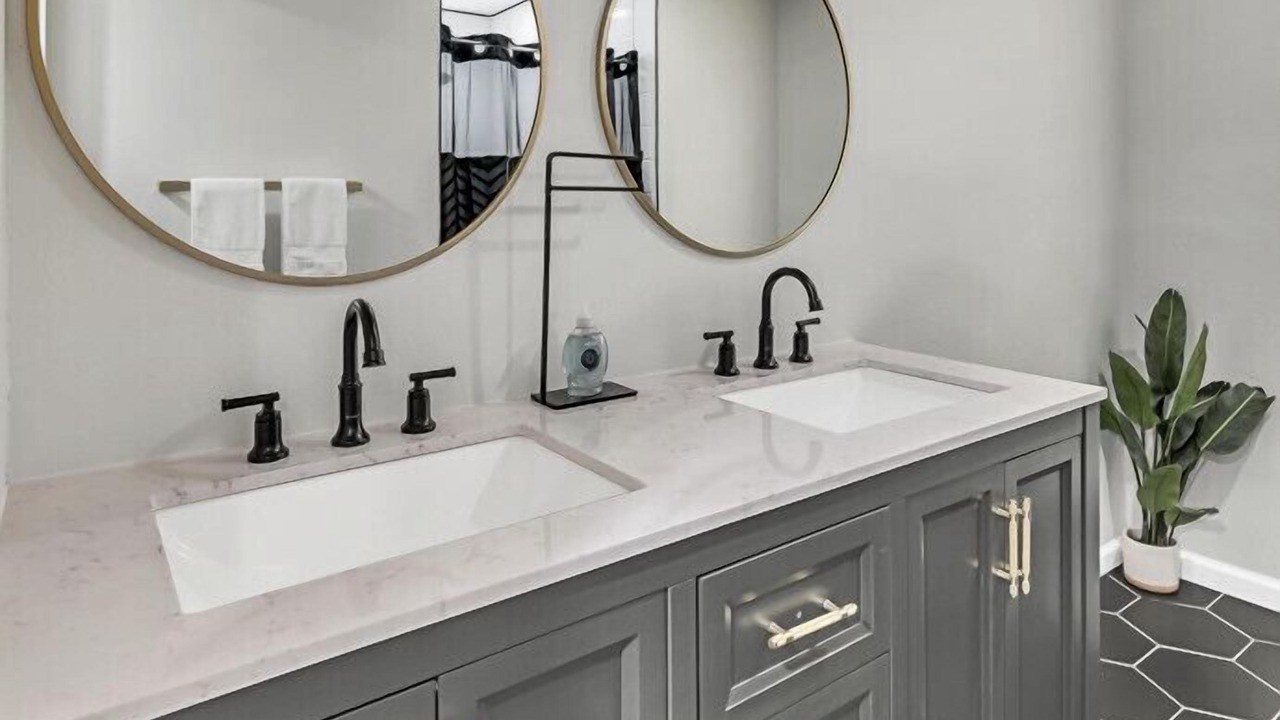 Photo of Bathroom in Hewitt