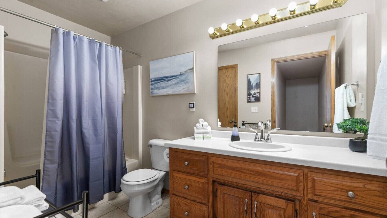 Photo of Bathroom in Green Bay