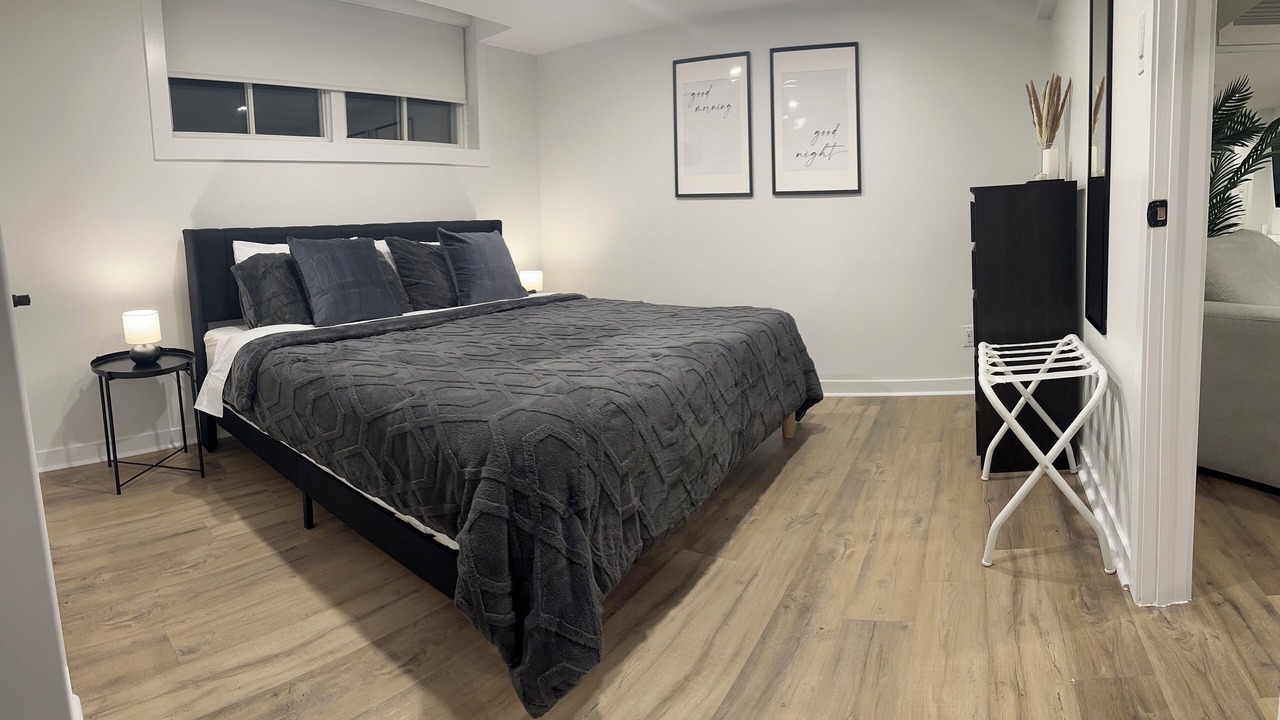 Photo of Bedroom in Ottawa Division