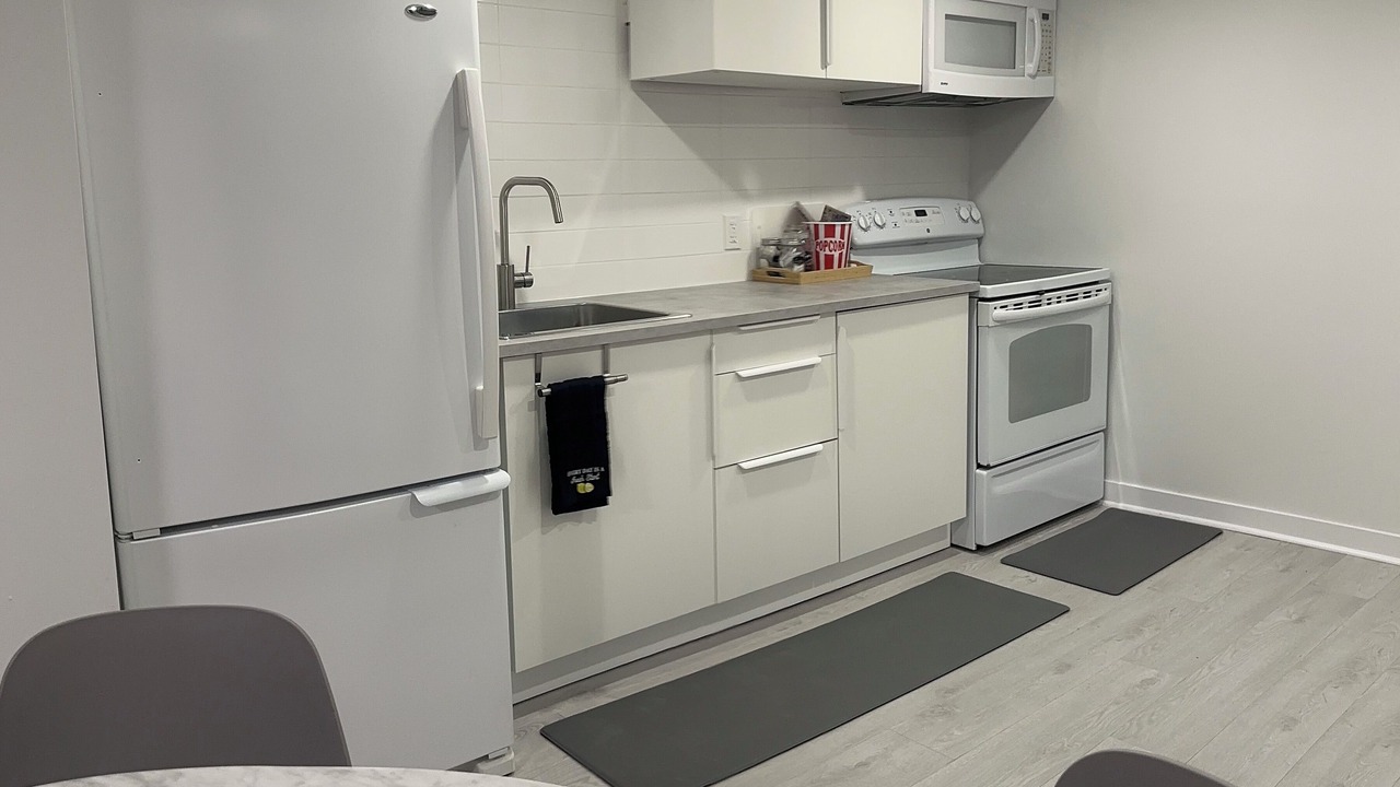 Photo of Kitchen in Ottawa Division