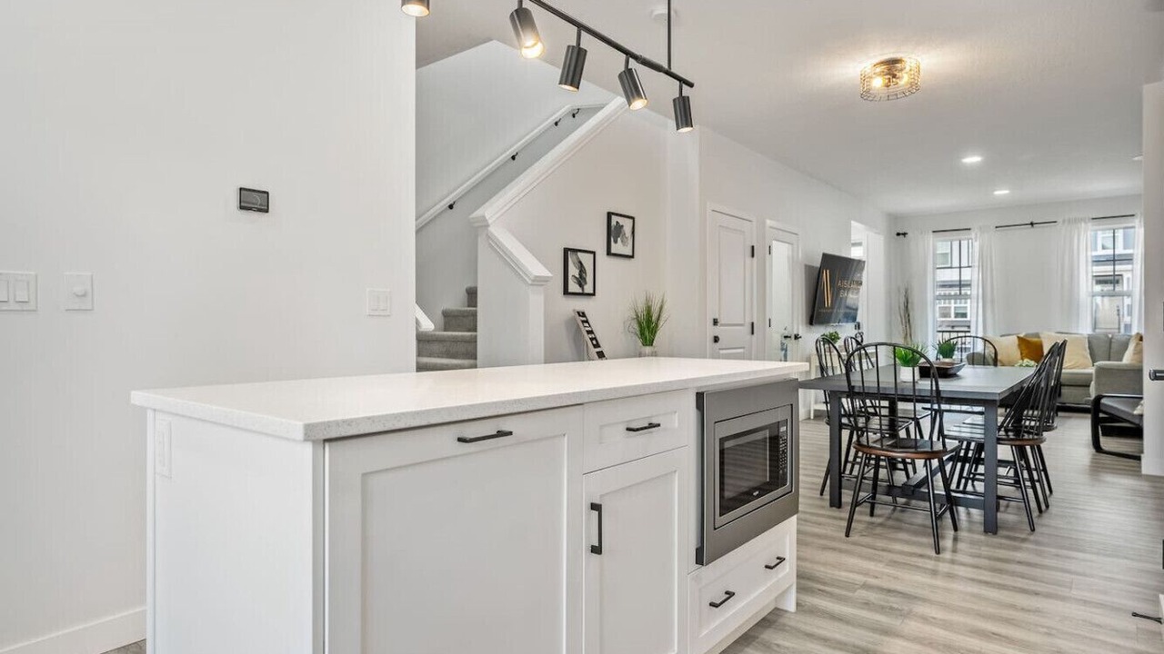 Photo of Others in Southeast Calgary