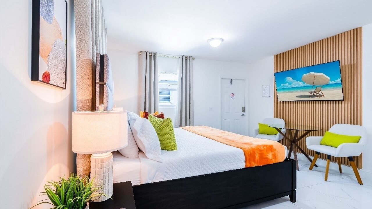 Photo of Bedroom in Allapattah